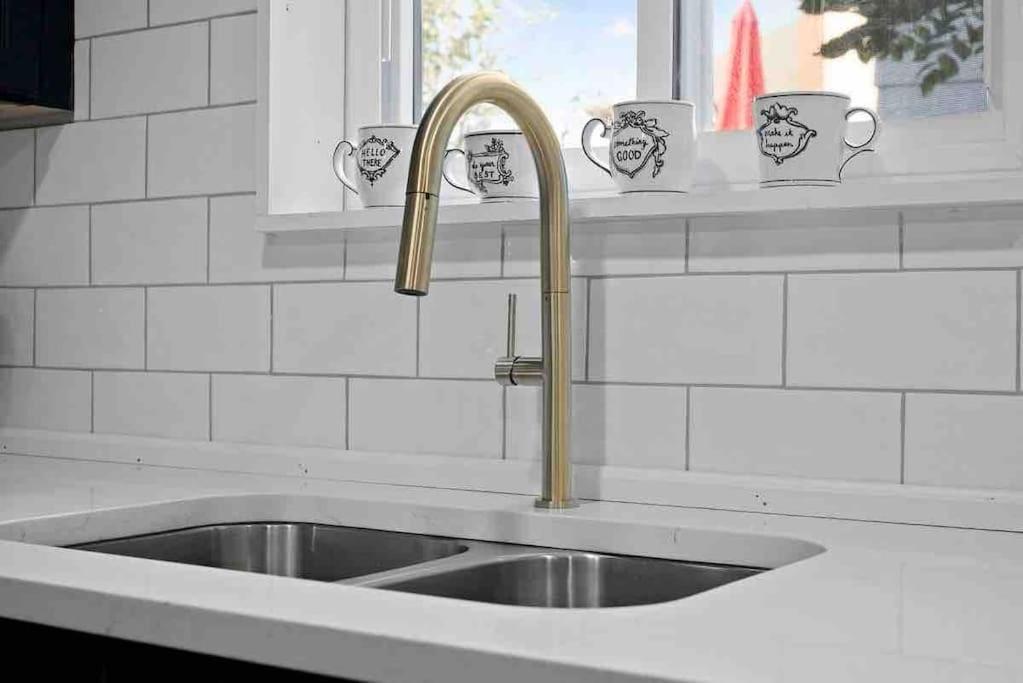 Hip And Bright Lawerenceville 2 Bed Easy Parking Pittsburgh Zewnętrze zdjęcie